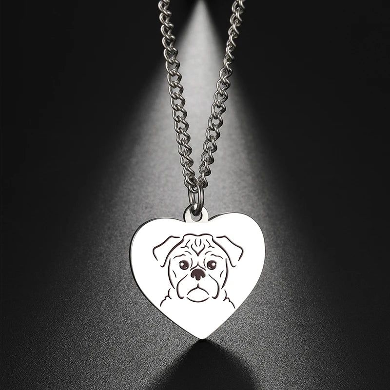 Ein Herz für Hunde-Liebhaber/-innen als Halskette mit verschiedenen Hunderassen